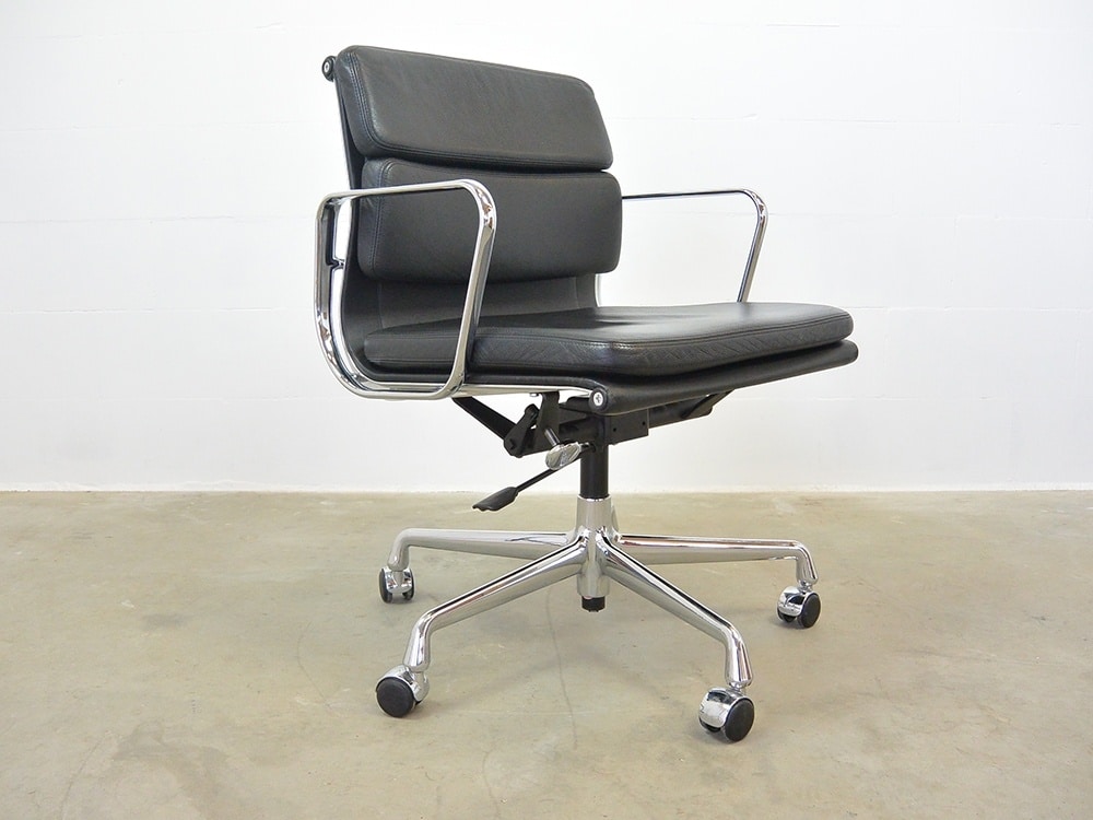 Vitra EA 217 Soft Pad bureaustoel Charles & Ray Eames