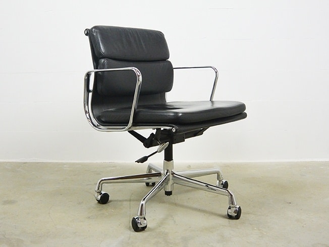 Vitra EA 217 Soft Pad bureaustoel Charles & Ray Eames