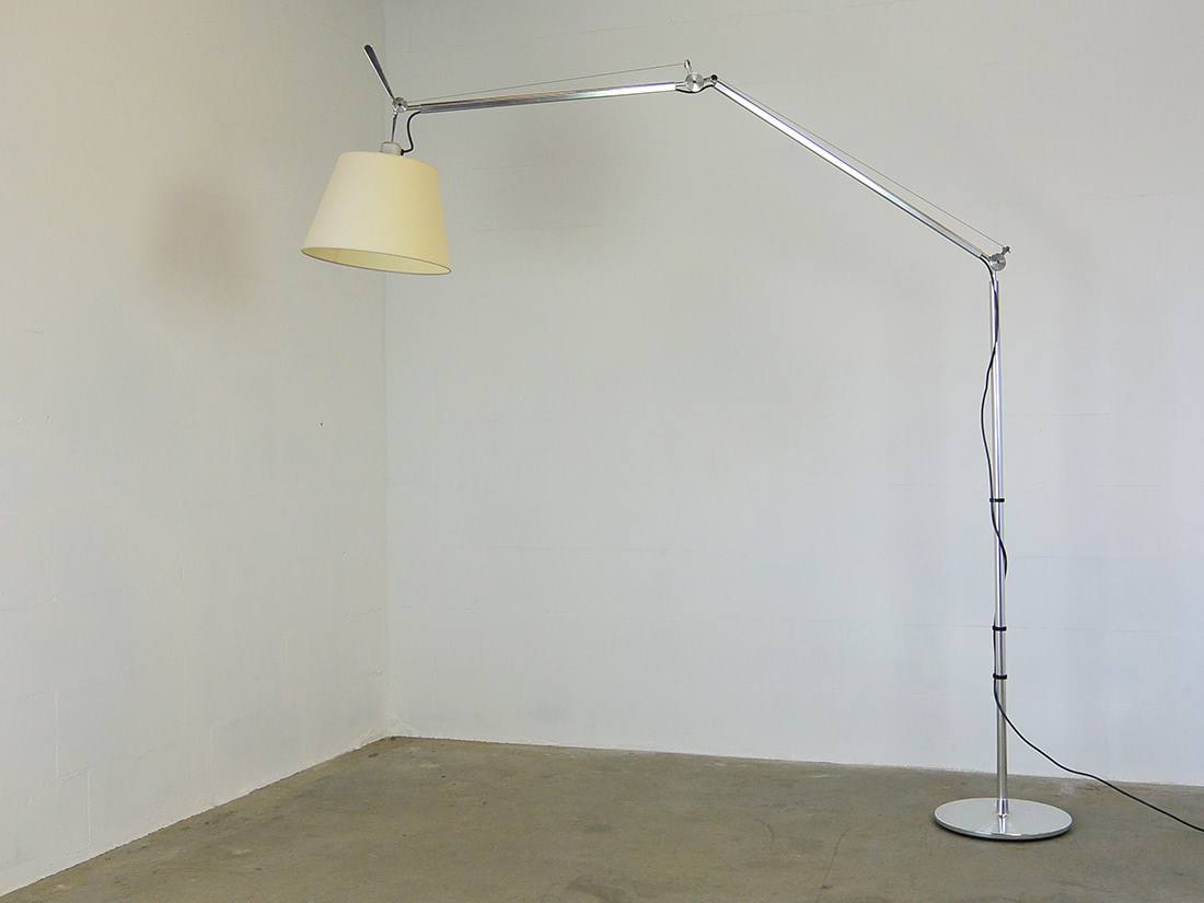 Artemide Tolomeo Mega terra floor lamp