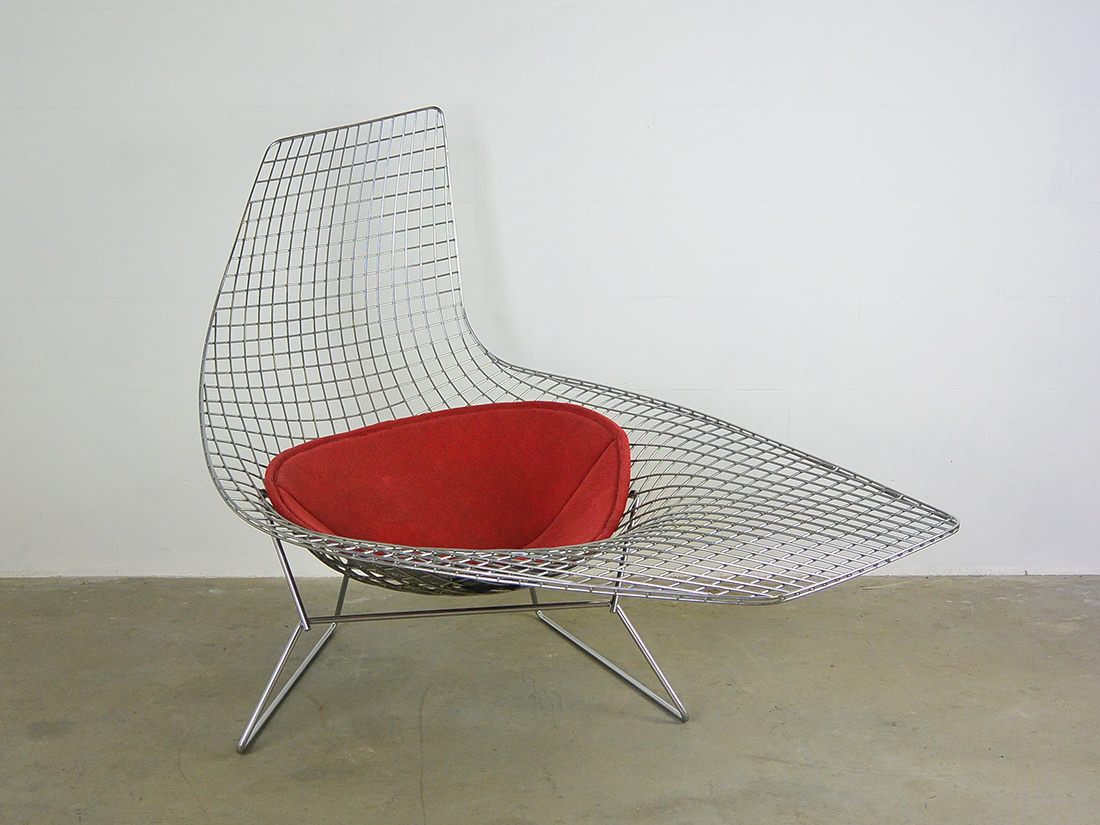 Asymmetric Chaise Bertoia Knoll draad lounge stoel