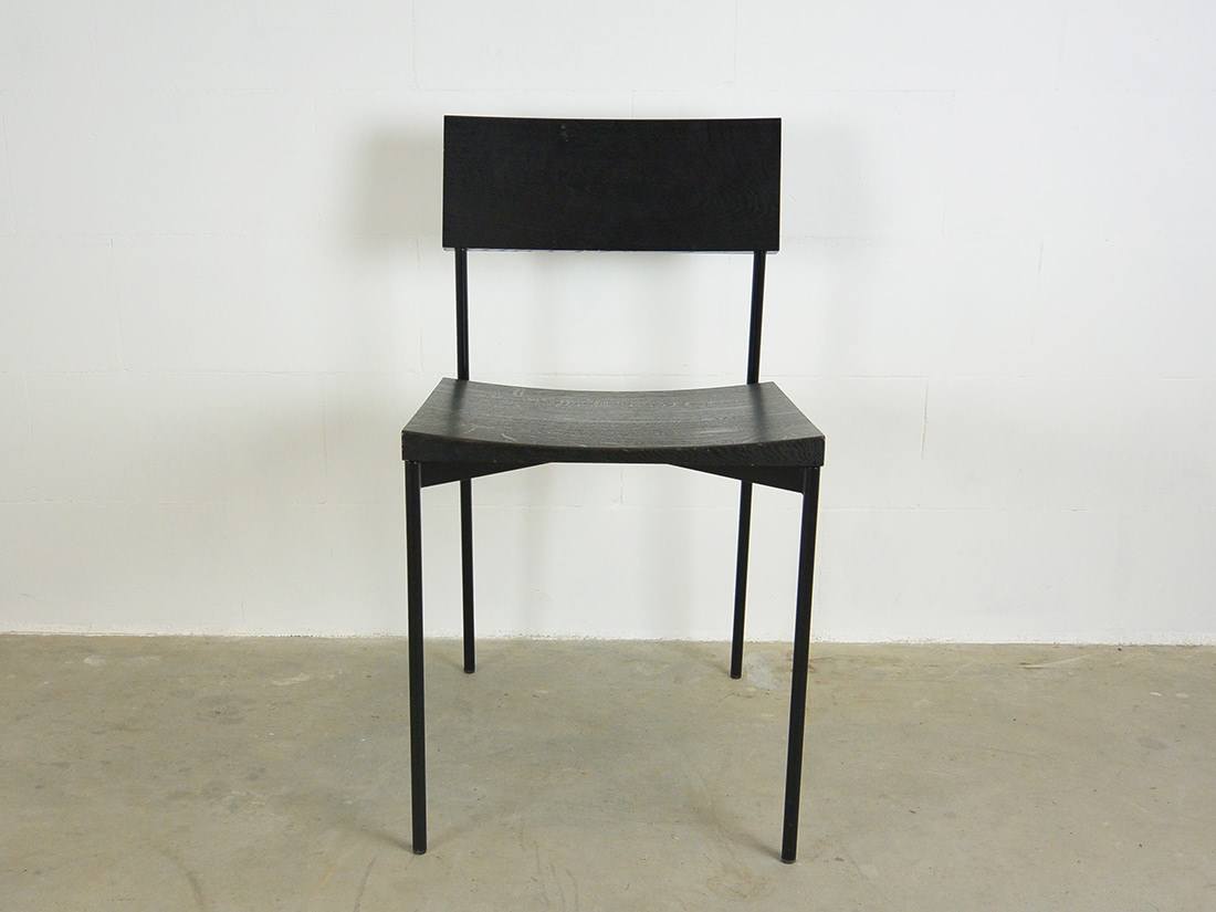 Henning chair designed by Philipp Mainzer