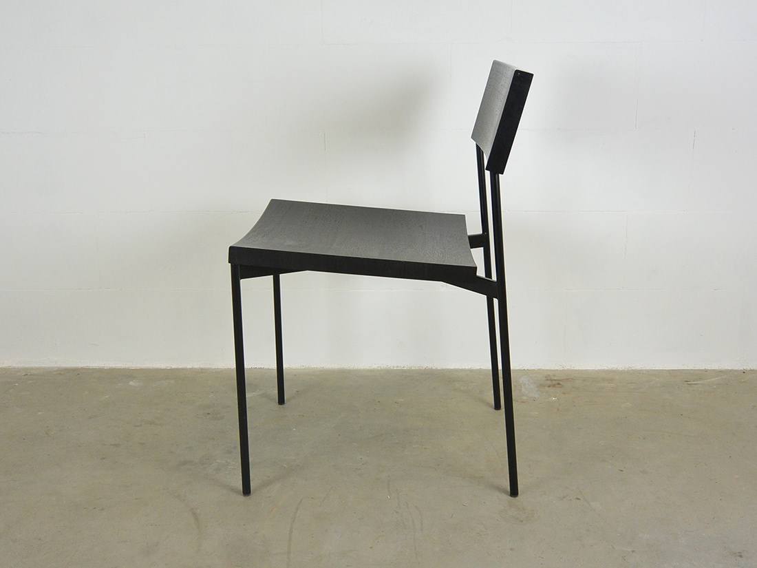 Henning Stoelen zwart Philipp Mainzer E15