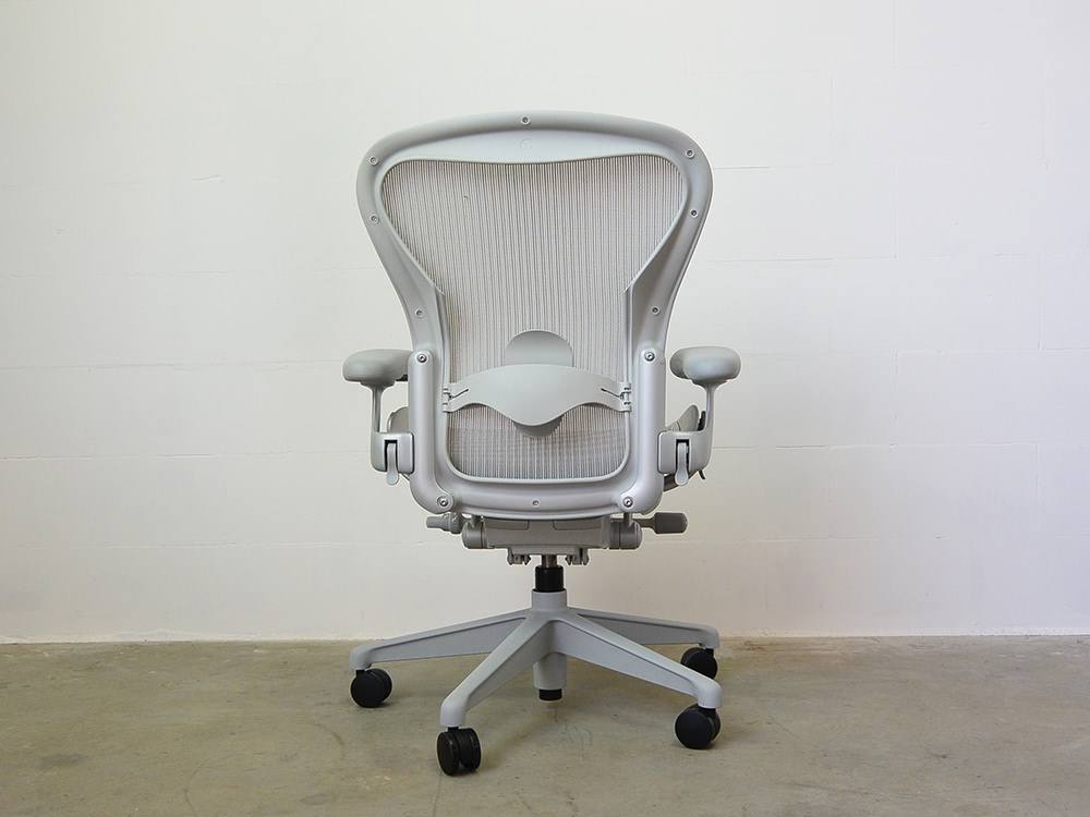 Herman Miller Aeron Mineral (remastered) office chair, Type B