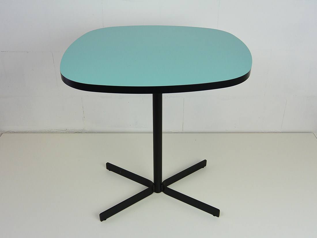 Island small table Arflexx Bernhardt Vella