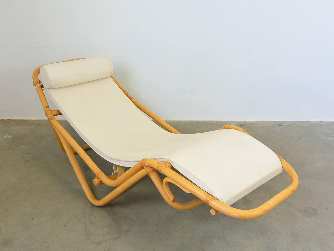 Lounge Chair Up and Down by Fredrik Fogh Bonacina