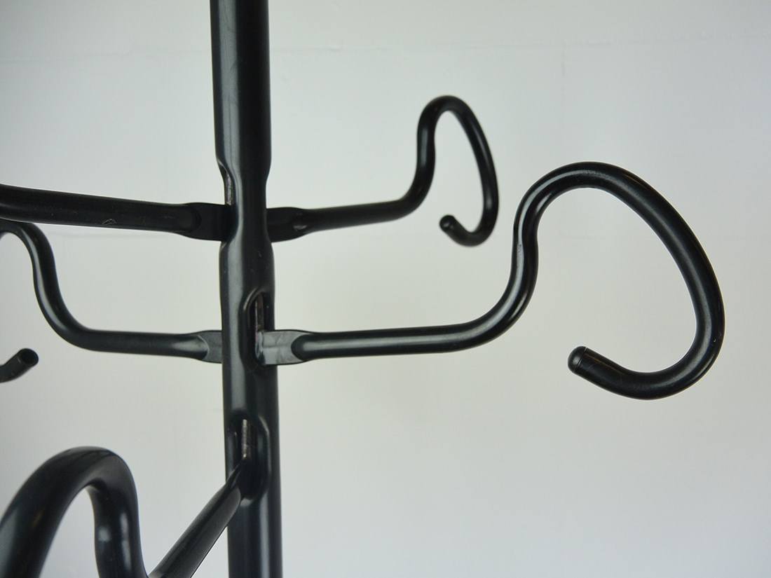 Servomanto coat rack designed by Achille Castiglioni