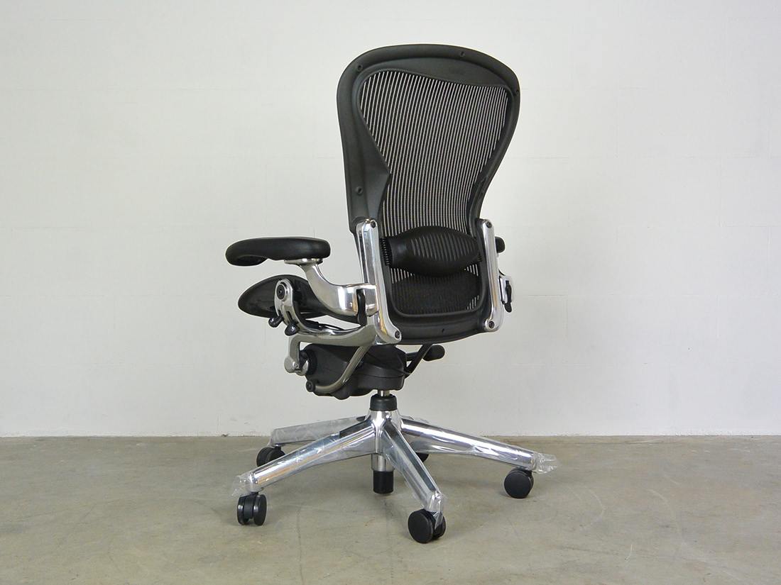 Aeron Office Chair 2018 Herman Miller and Chadwick Stumpf