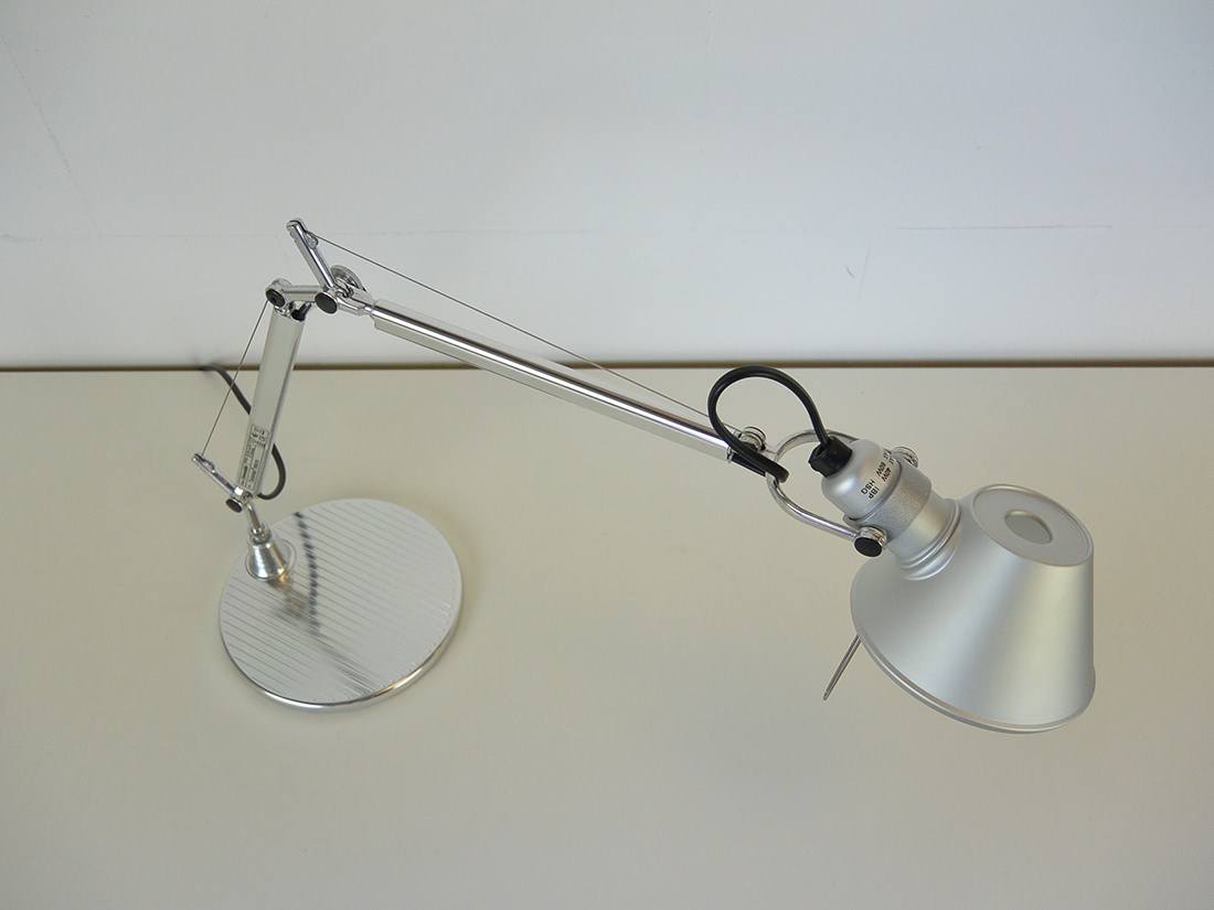 Artemide Tolomeo Micro desk lamp designed by Giancarlo Fassina and Michele De Lucchi