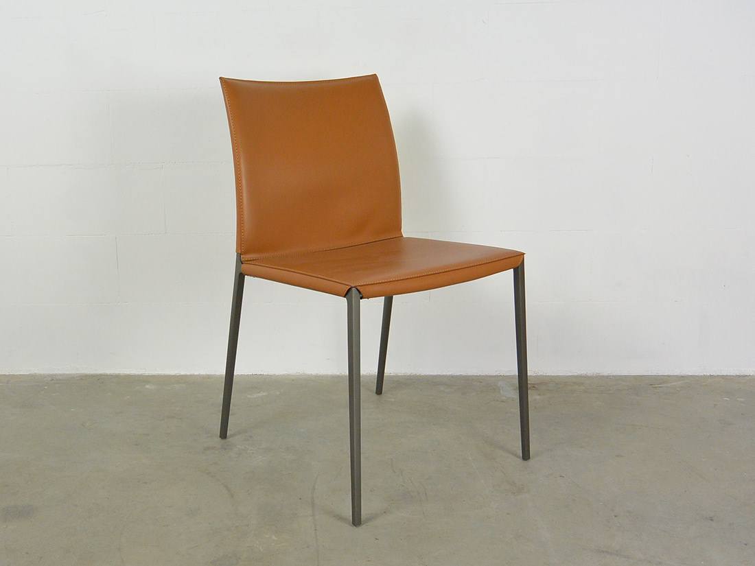 Zanotta Lia 2087 chair