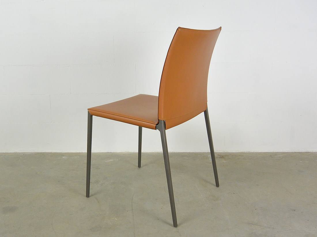 Zanotta Lia 2087 chair