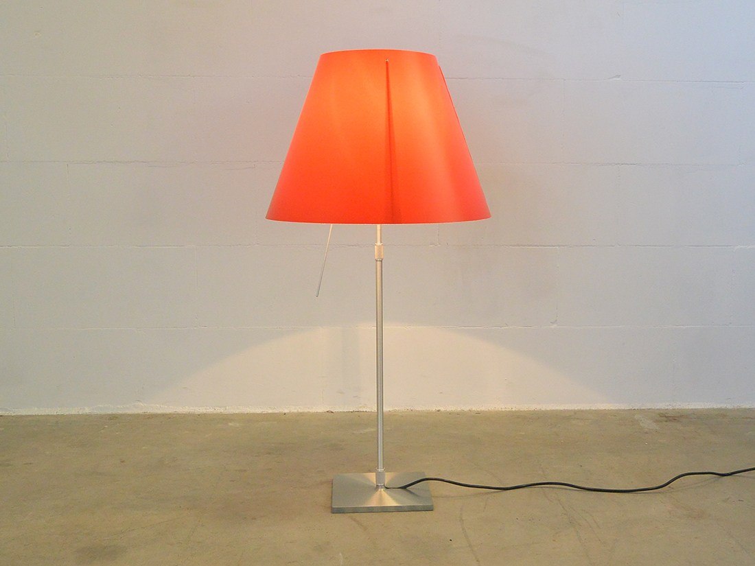 Costanza table lamp Luceplan Paolo Rizzatto 3