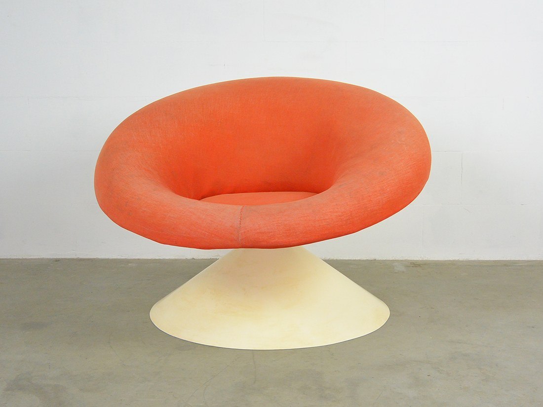 Diabolo chair 1