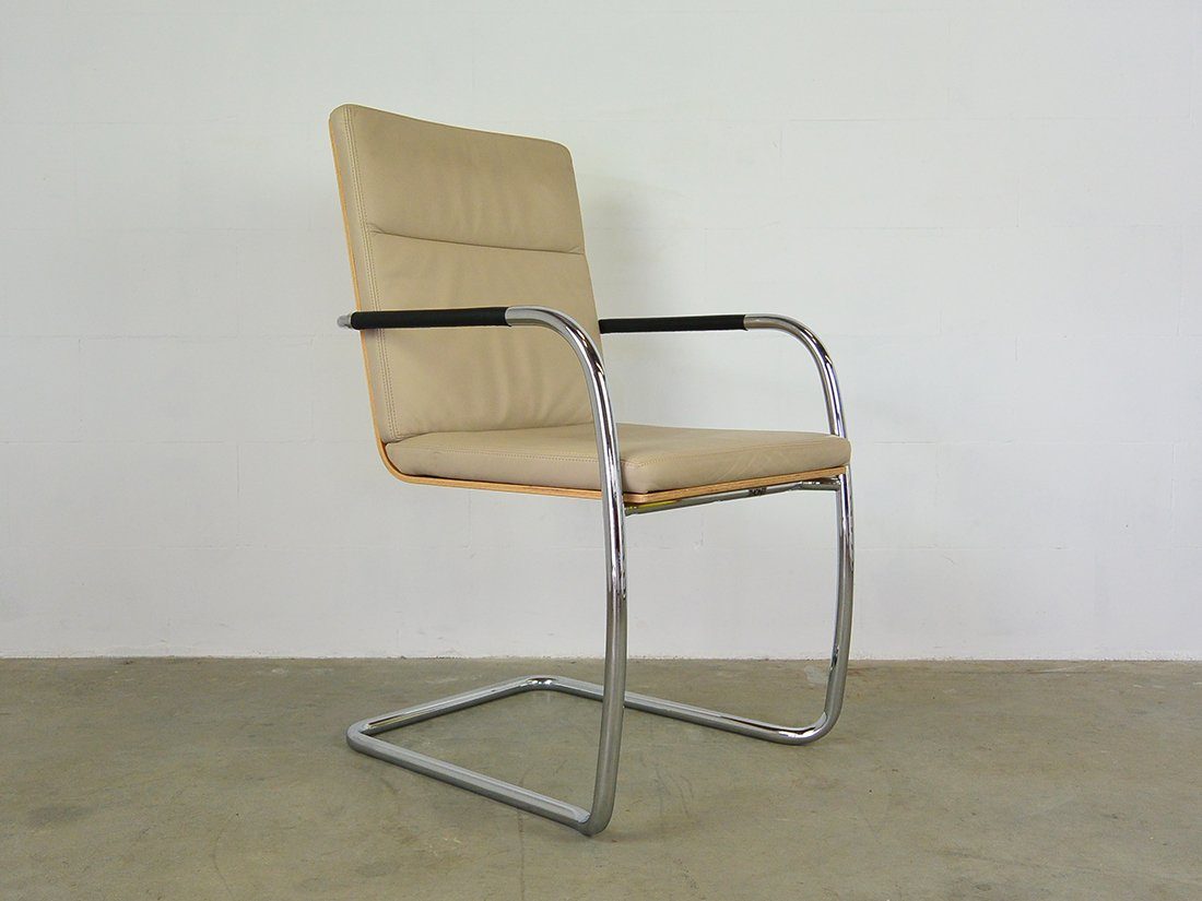 Thonet S61 Cantilever chair Glen Oliver 2