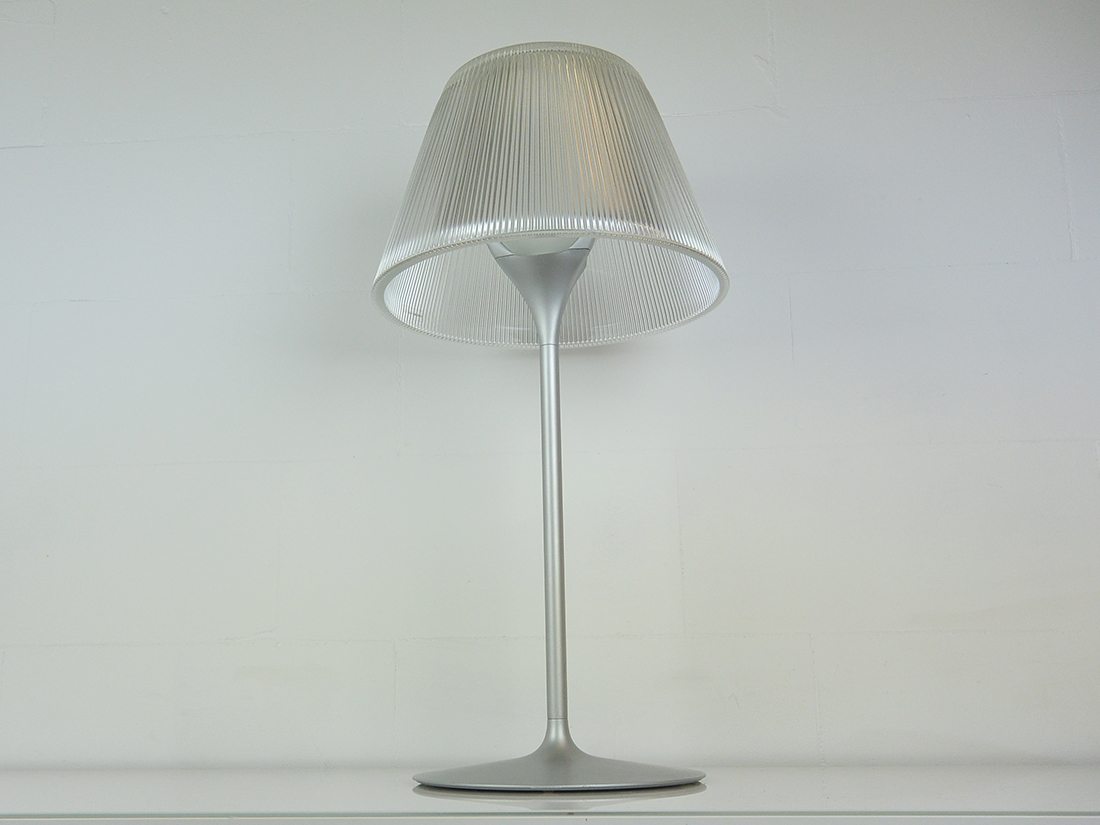 Flos Romeo Moon T1 table lamp 3