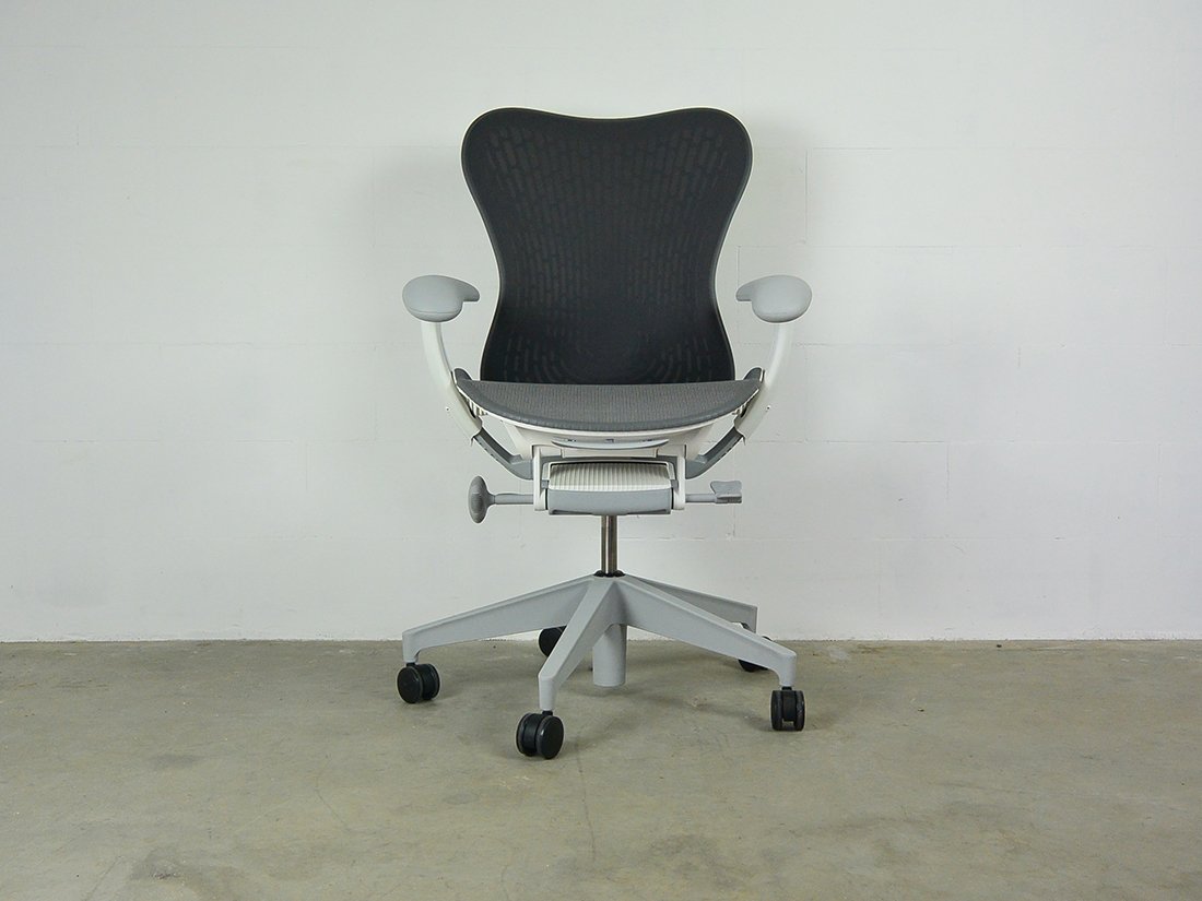 Herman Miller Mirra 2 bureaustoel 1