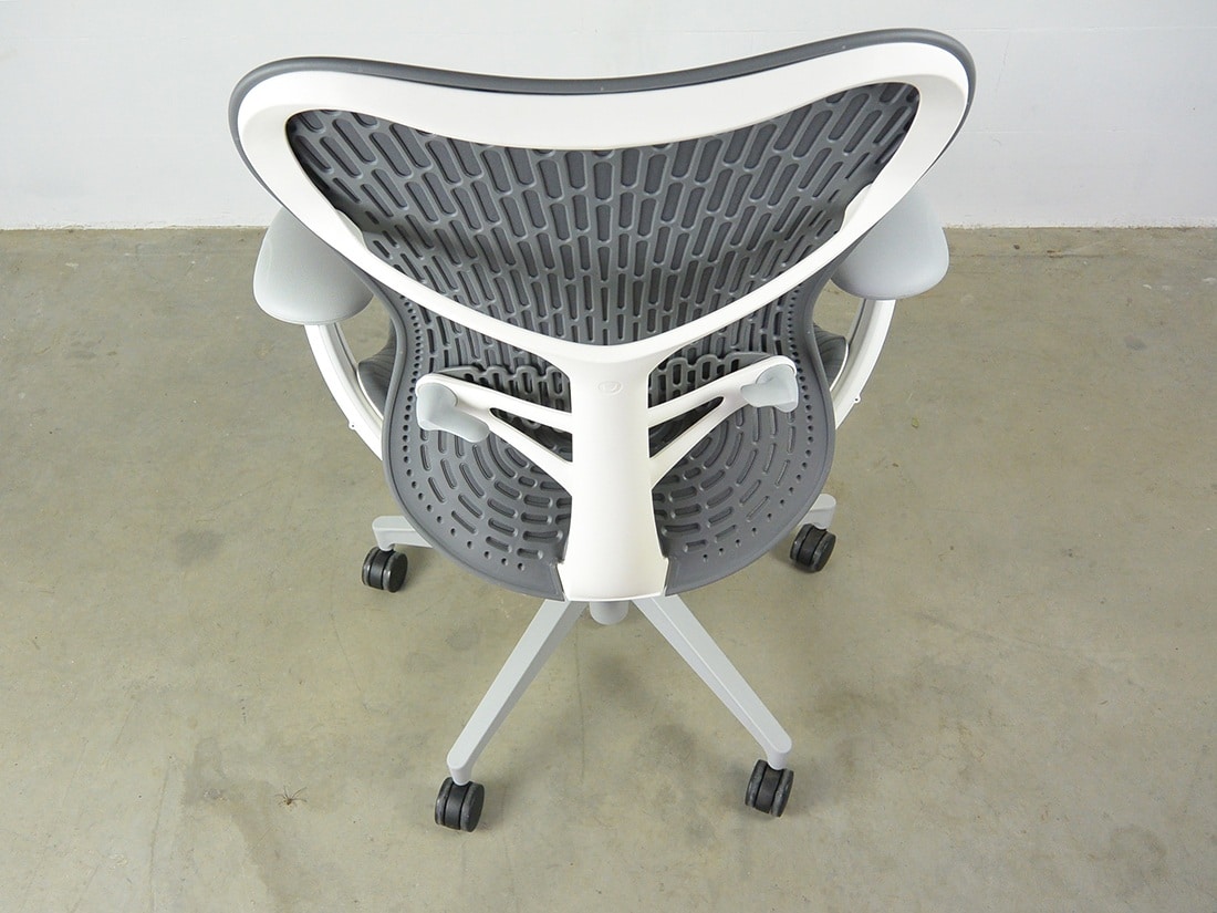 Herman Miller Mirra 2 bureaustoel 11