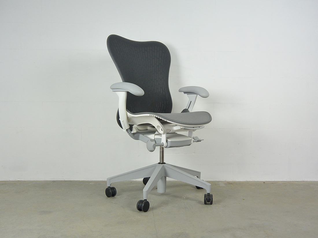 Herman Miller Mirra 2 bureaustoel 2