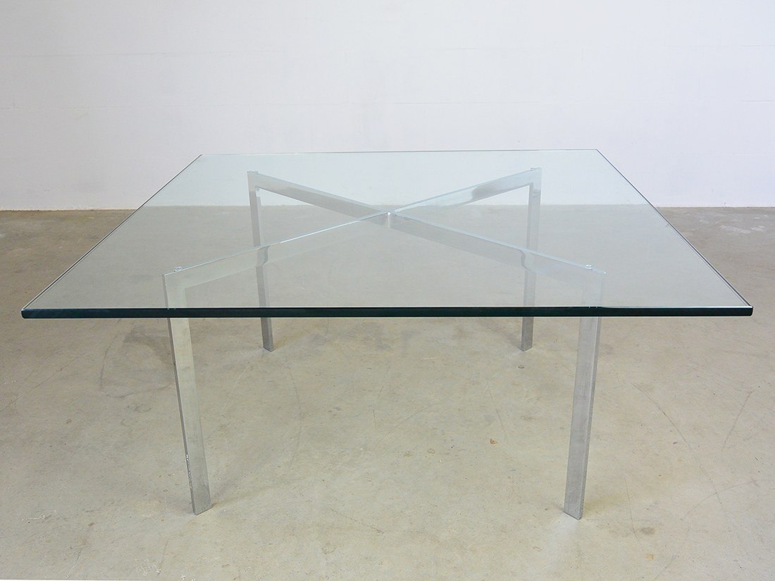 Barcelona Glas Tafel Knoll 1