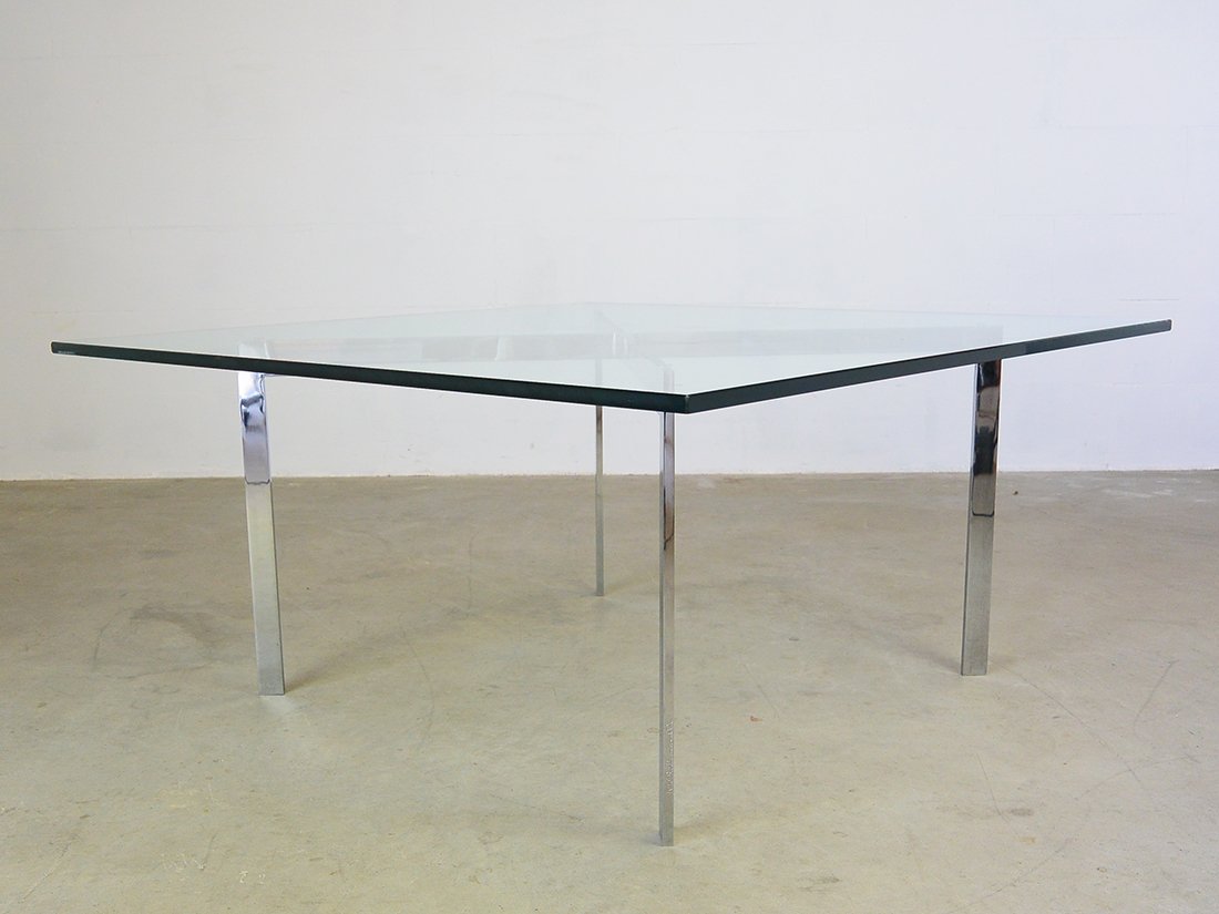 Barcelona Glas Tafel Knoll 2