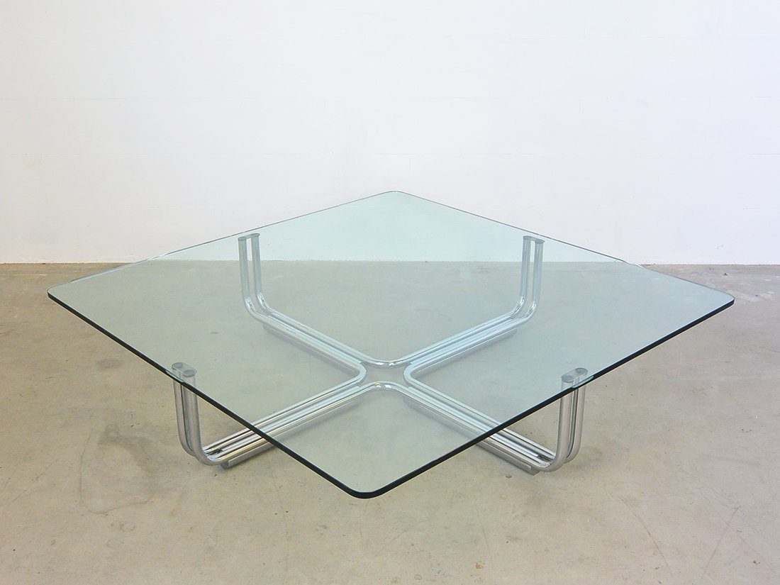 Cassina_Gianfranco Frattini coffee table 3