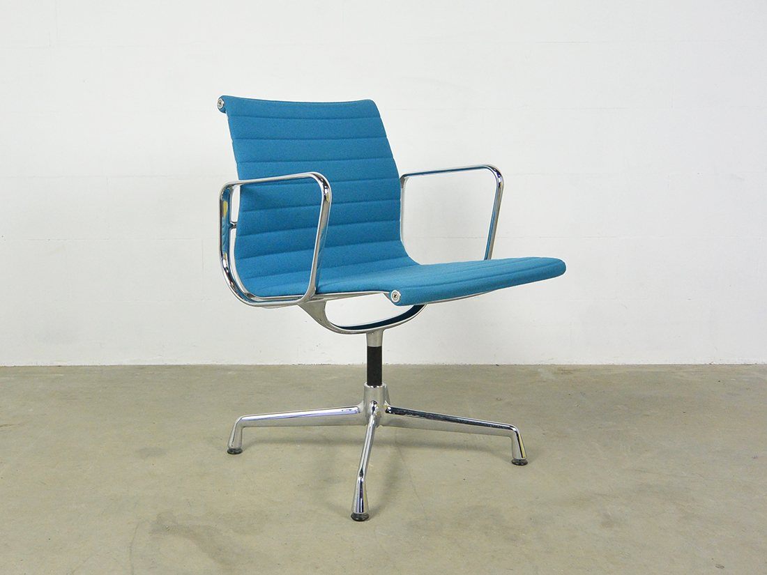 Eames EA 107 hopsak turquoise 2