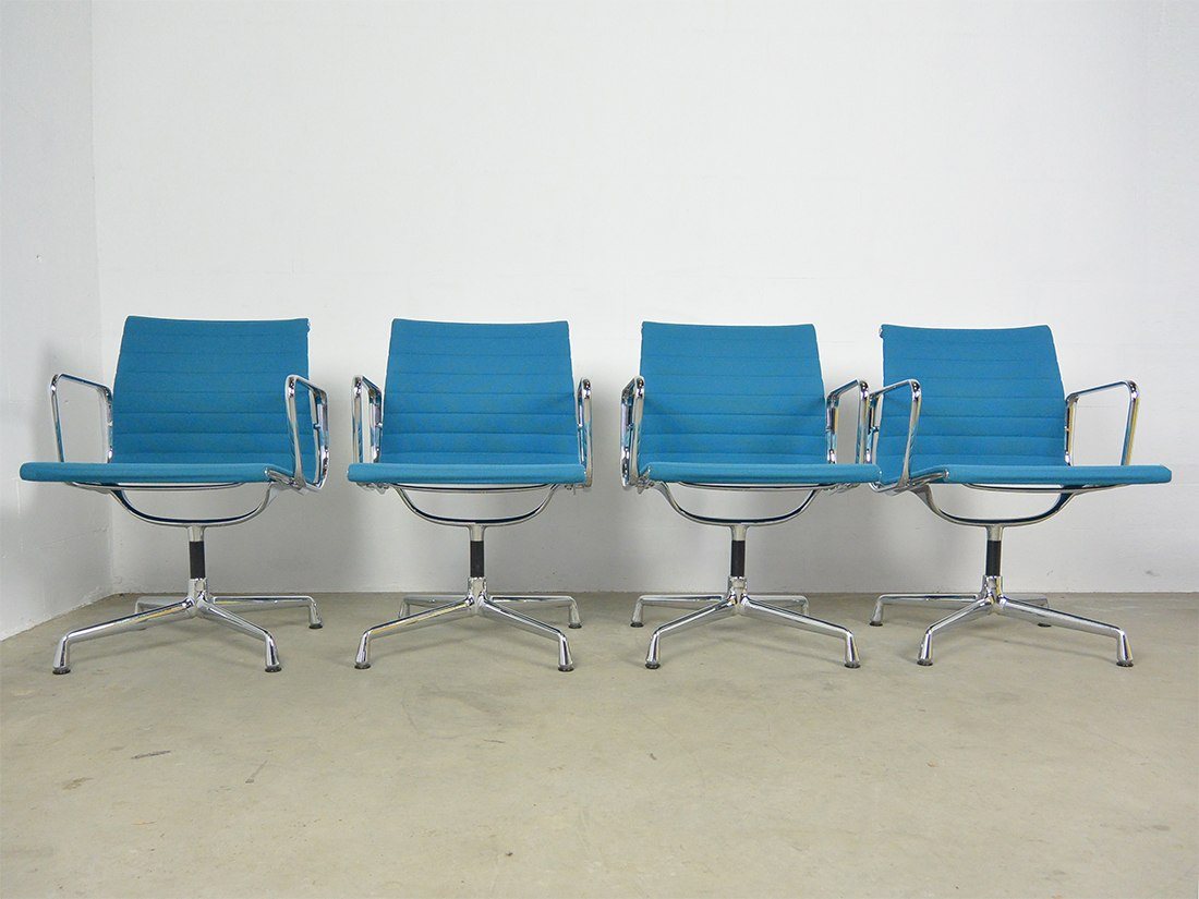 Eames EA 107 hopsak turquoise 9