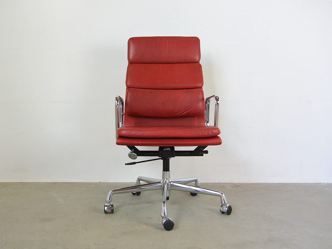 Eames EA 219 Vitra rood 1