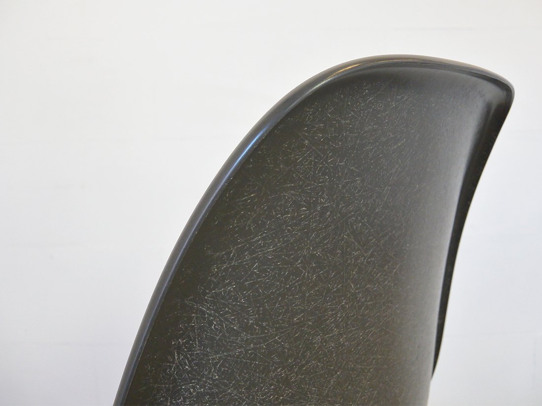 Vitra DSX Fiberglass Eames Chair Elephant hide grey 6