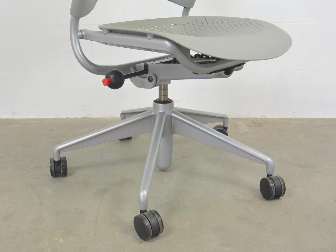 Herman Miller Caper Bureaustoel Ideo Design 4