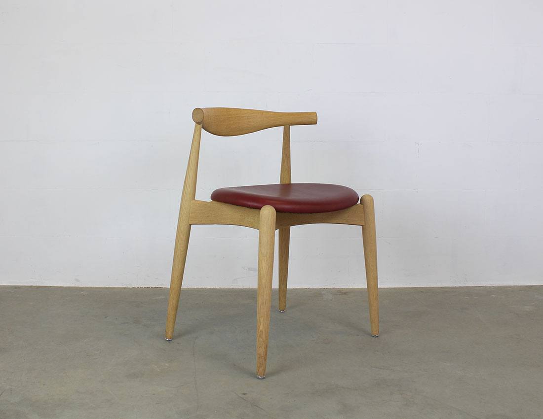 Carl Hansen Elbow Hans Wegner 2