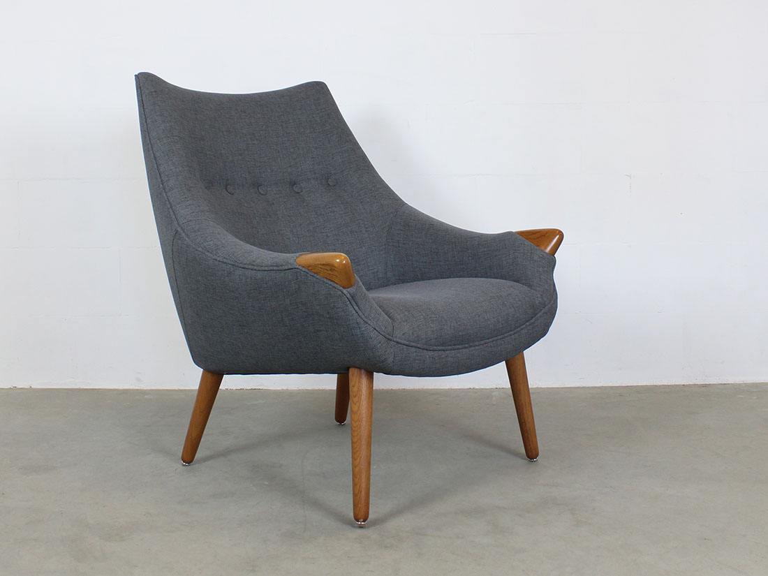 Matzform Mama Bear chair tribute to Hans J. Wegner 2