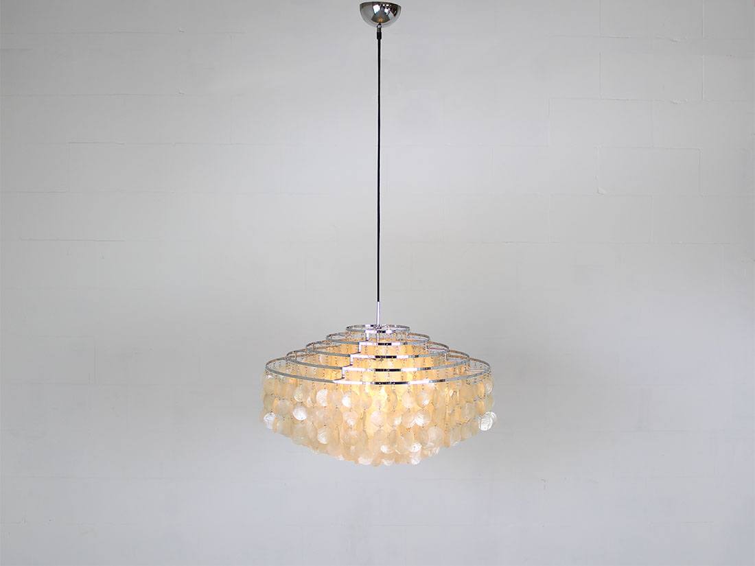 Verpan Fun 10 DM shell chandelier Verner Panton 1