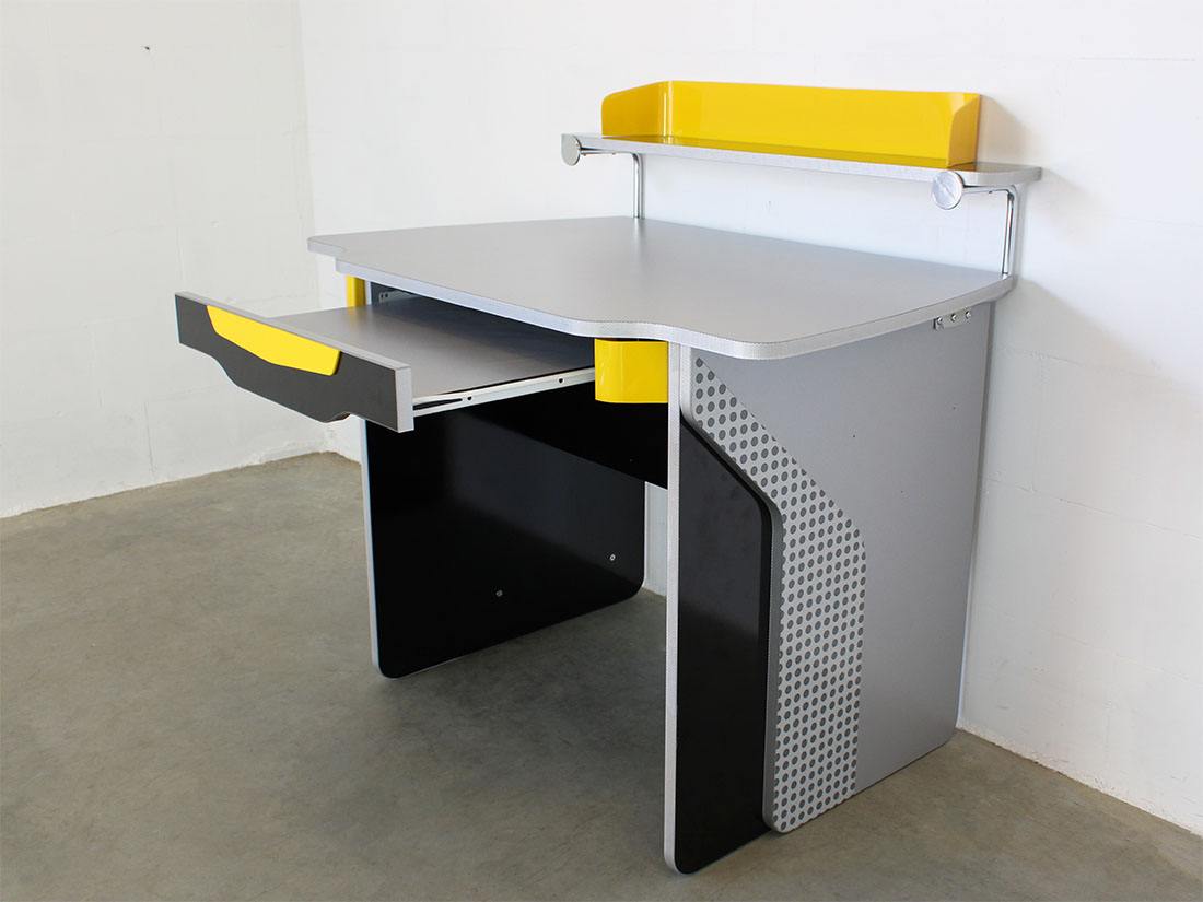 Bureau Memphis stijl 3