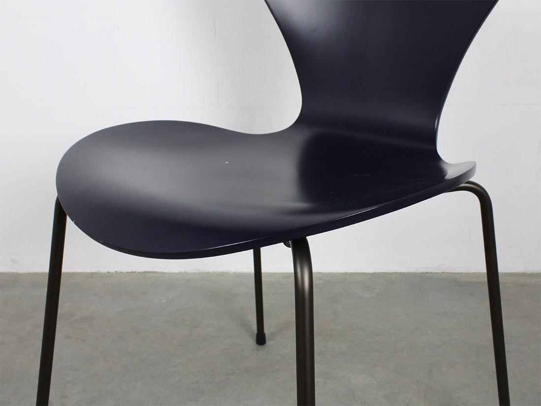 Fritz Hansen Vlinderstoel 3107 60 jaar Arne Jacobsen 6