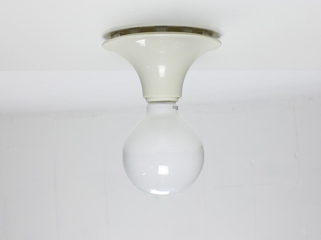 Artimide Teti ceiling lamp Vico Magistretti 1