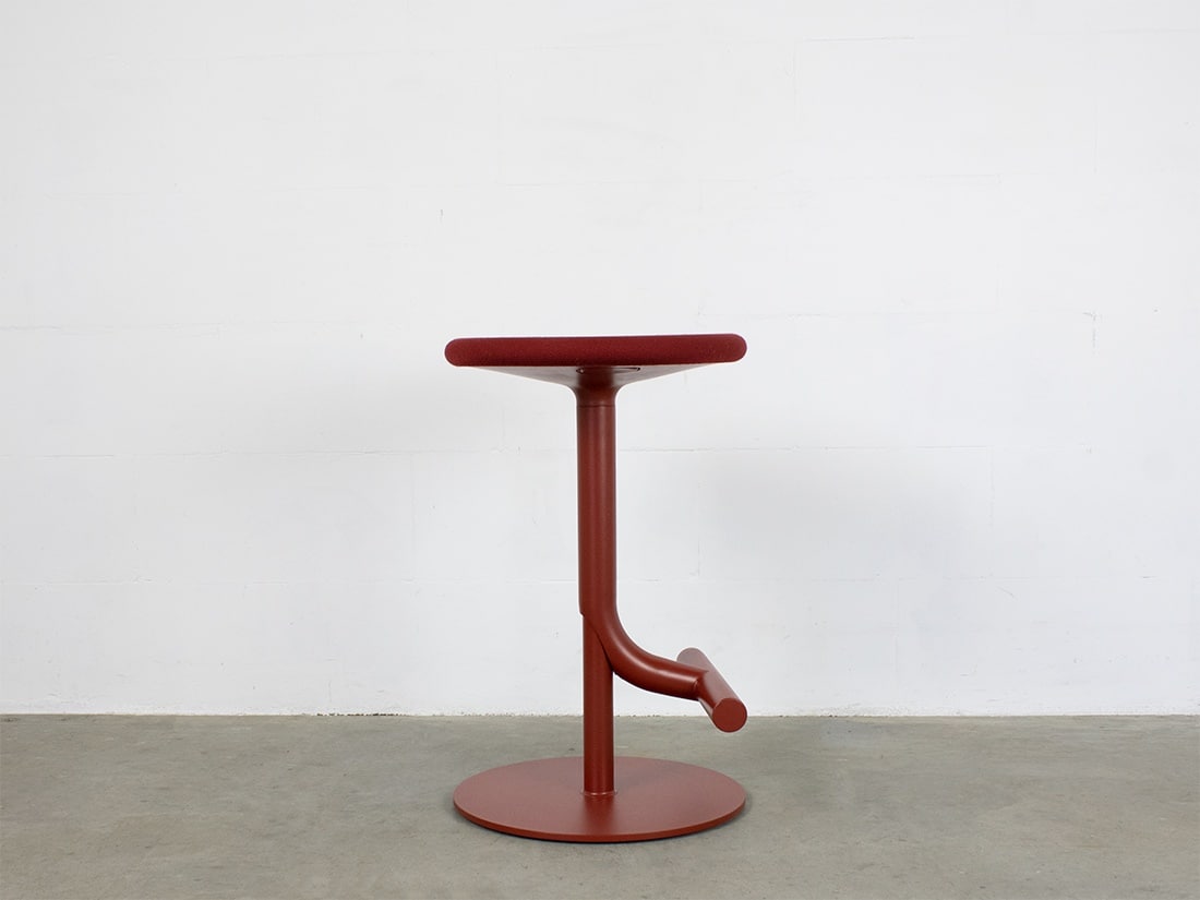 Magis Tibu Swivel bar stool Torbjørn Anderssen & Espen Voll 2a