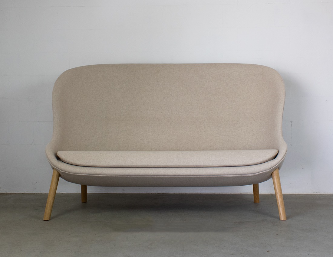 Normann Copenhagen Hyg sofa oak Simon Legald 1