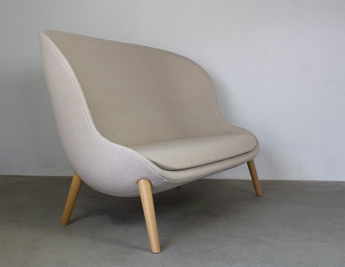 Normann Copenhagen Hyg sofa oak Simon Legald 3