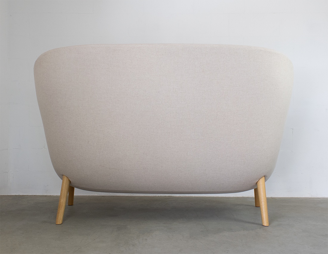 Normann Copenhagen Hyg sofa oak Simon Legald 6