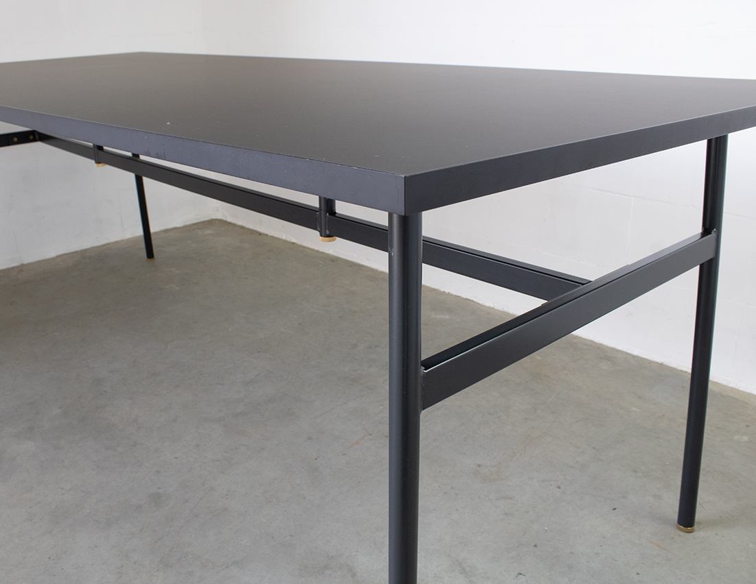 Normann Copenhagen Union Table Simon Legald black 4