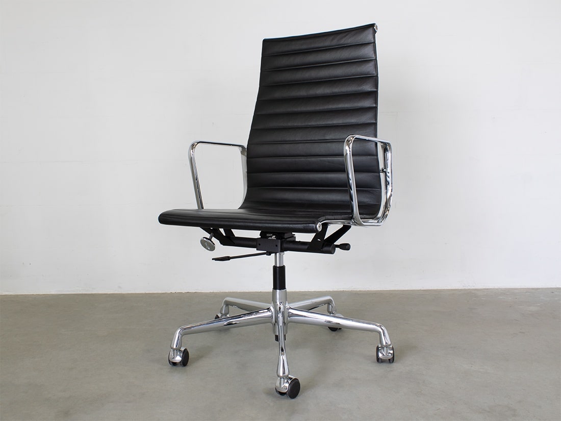 Eames EA 119 Vitra zwart 2