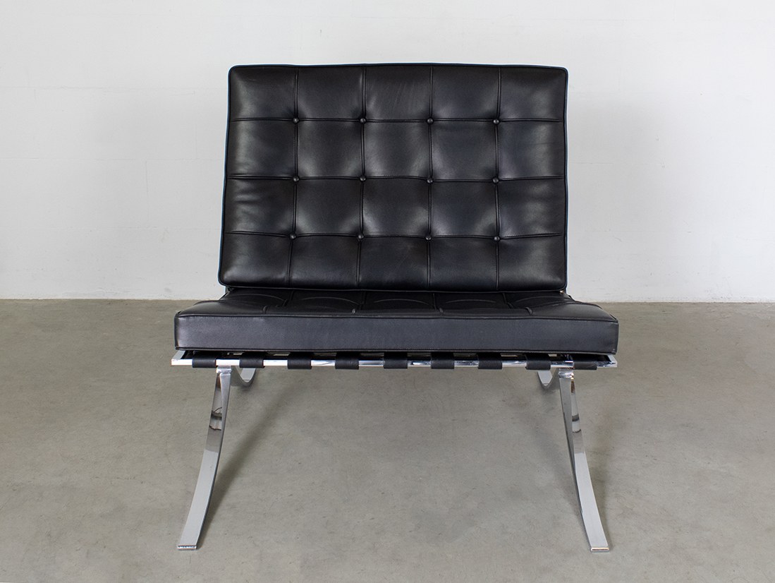 Knoll Barcelona Chair Ludwig Mies van der Rohe 1