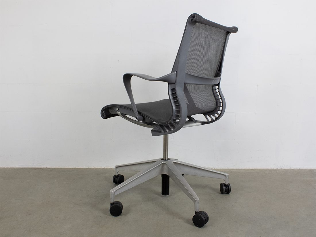 Herman Miller Setu-stoel Studio 7-5 4