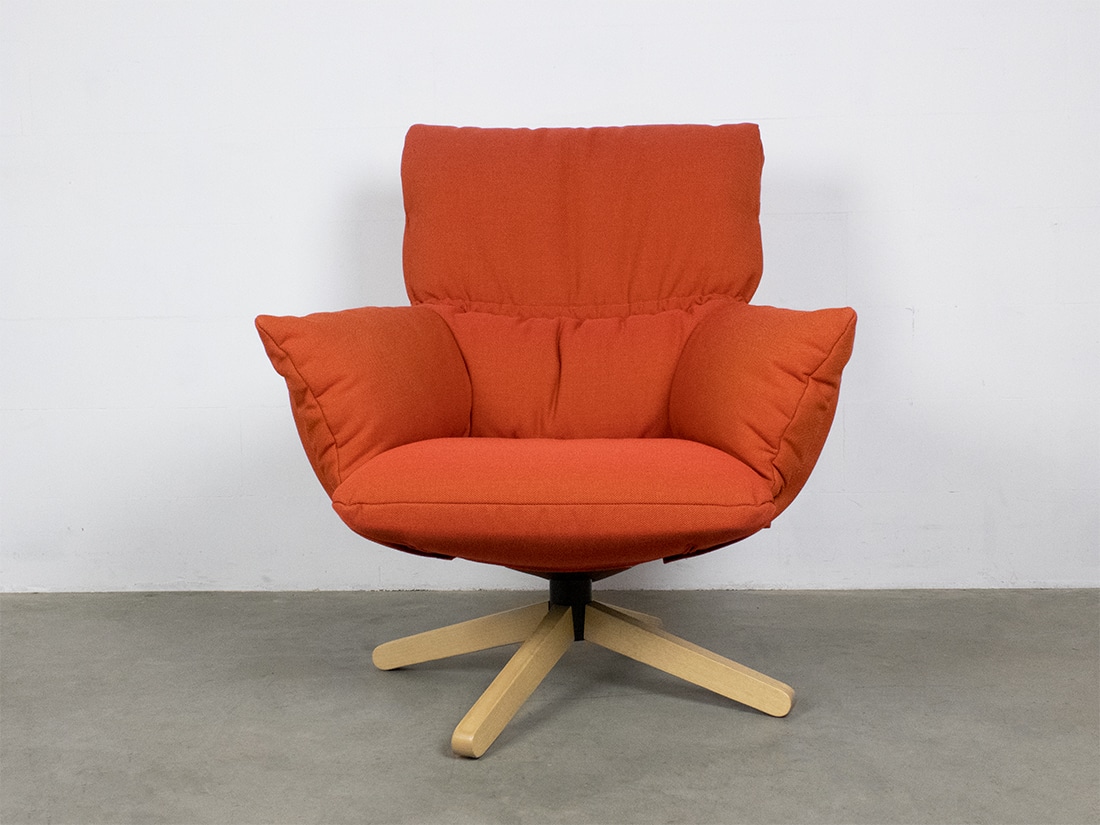 Cappellini Lud'o lounge chair Patricia Urquiola oranje 2