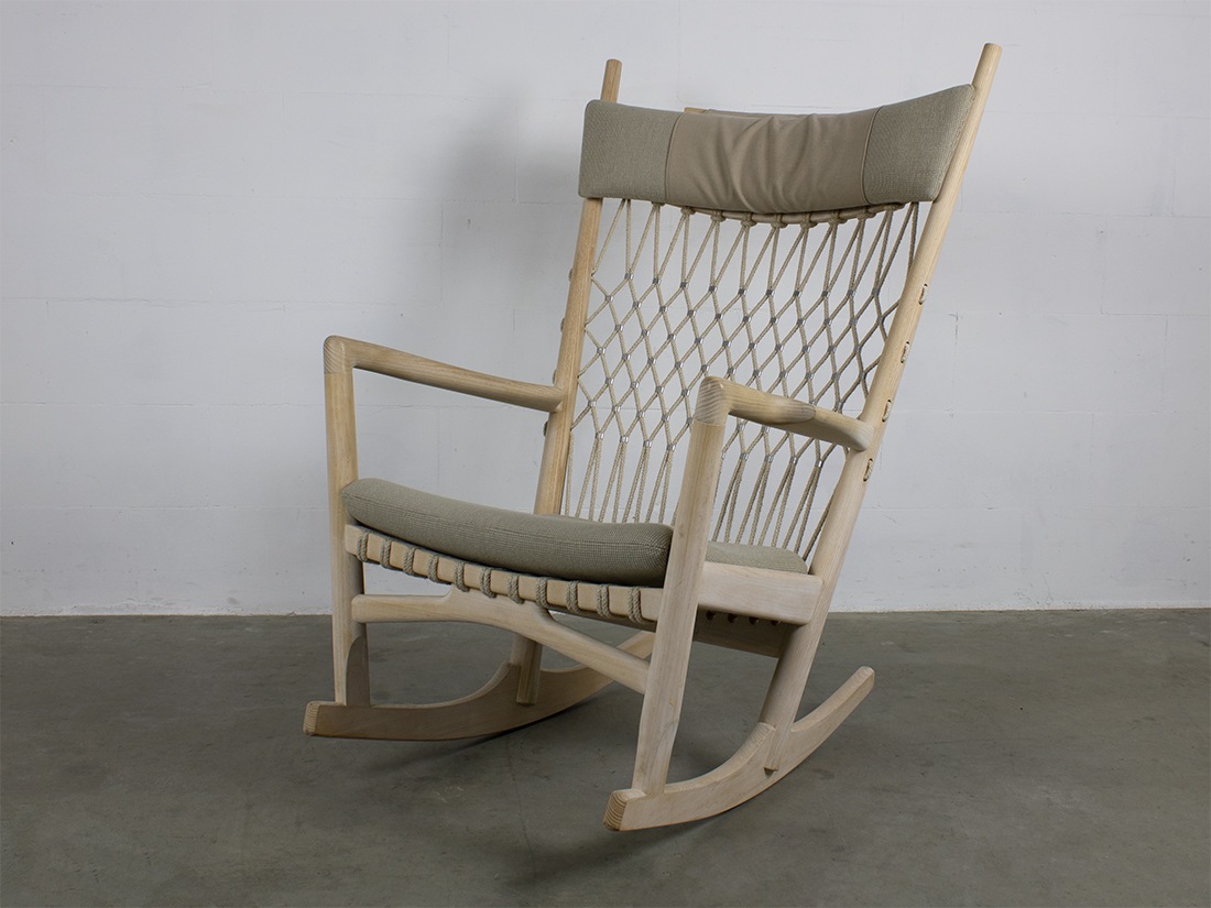 PP Mobler pp124 Rocking Chair Hans Wegner 1