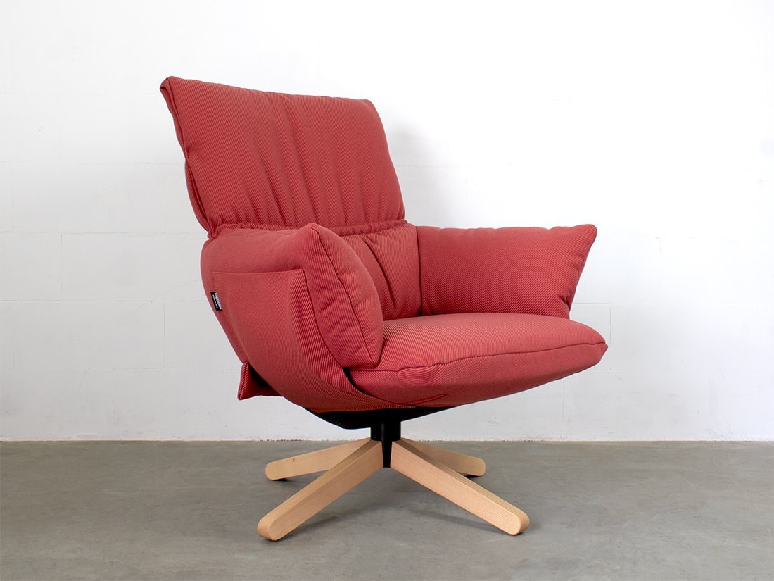 Cappellini Lud'o lounge chair Patricia Urquiola Koraal 1a
