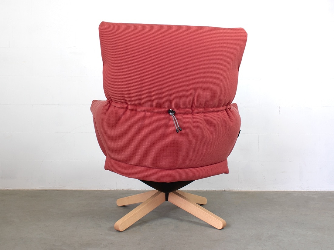 Cappellini Lud'o lounge chair Patricia Urquiola Koraal 5