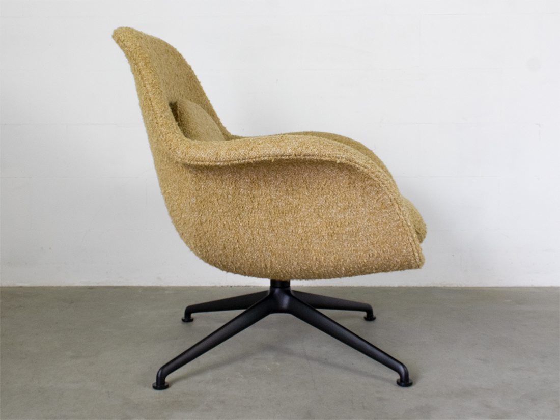 Fredericia Swoon Lounge Petit SwivelFredericia Swoon Lounge Petit Swivel base Model 1776 3 base Model 1776 3