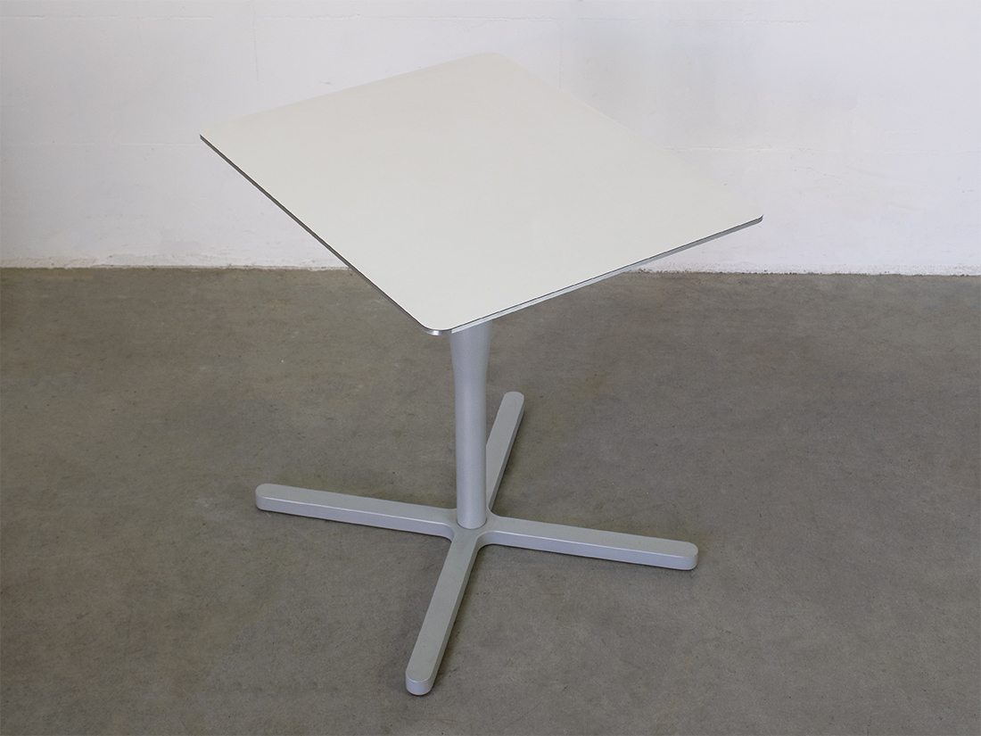 Alias Atlas Table Square Jasper Morrison 2
