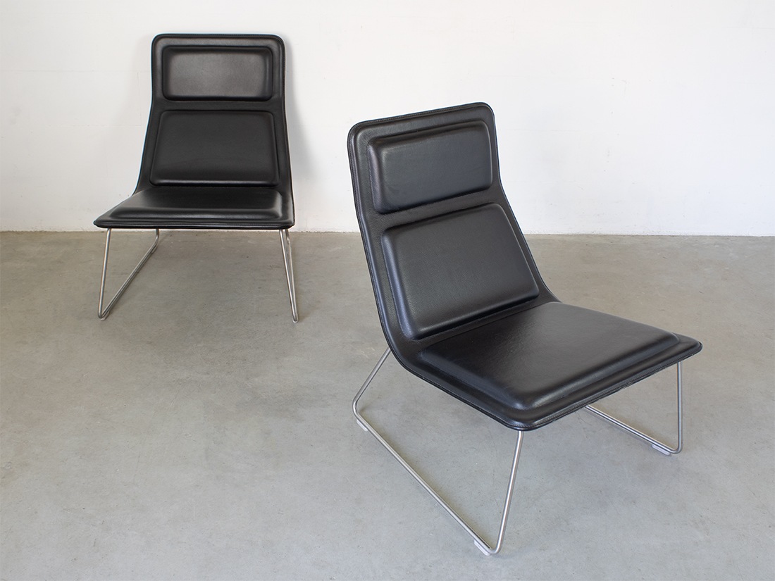 Cappellini Jasper Morrison low pad fauteuil zwart 2